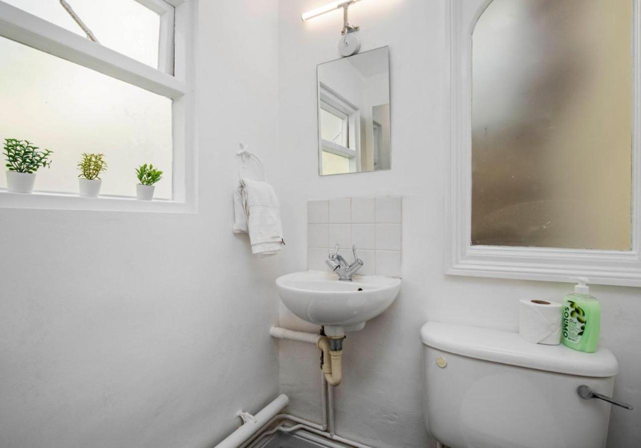 Villa The Townhouse By My Getaways Free Parking Hove Exterior foto